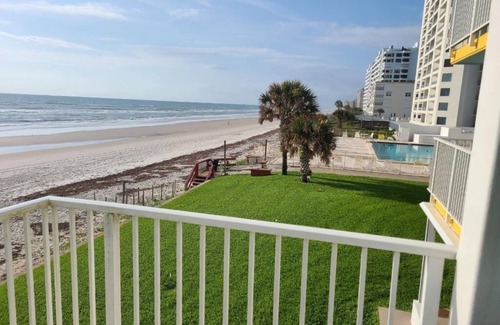 New Smyrna Beach Condo | Beautiful Oceanfront 1Bd/2Bth with Spectacular Views