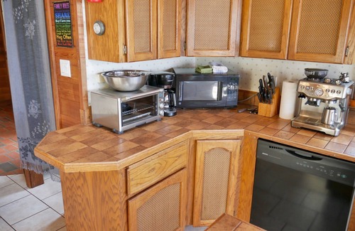 Cortes Island House | Beautiful Ocean View Villa with Pool on Cortes Island - Sleeps 16
