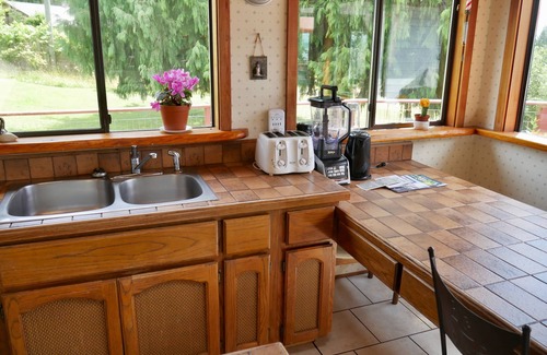 Cortes Island House | Beautiful Ocean View Villa with Pool on Cortes Island - Sleeps 16