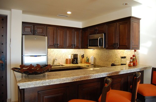 Marina Apartment | Beautiful Ocean Front Suite!