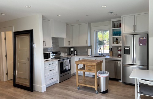 Regional District of Nanaimo House | Beautiful Ocean View Roof top Suite In Nanoose Bay.