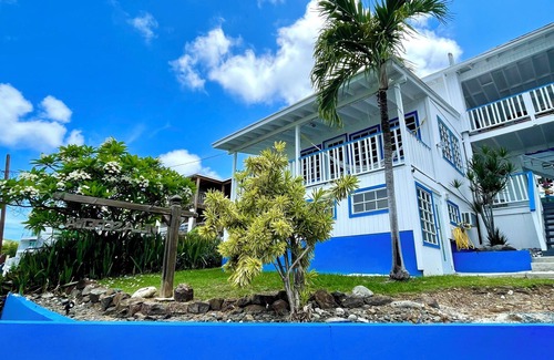 Culebra Pueblo House | Beautiful ocean view 4-bedroom house with AC in the island of Culebra PR