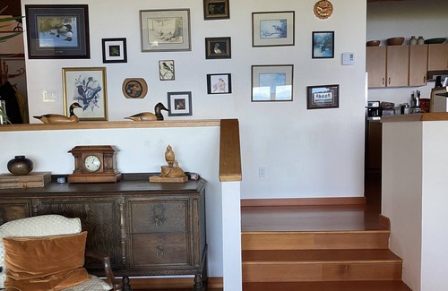 Lions Bay Ski Chalet | BEAUTIFUL OCEAN VIEW CHALET