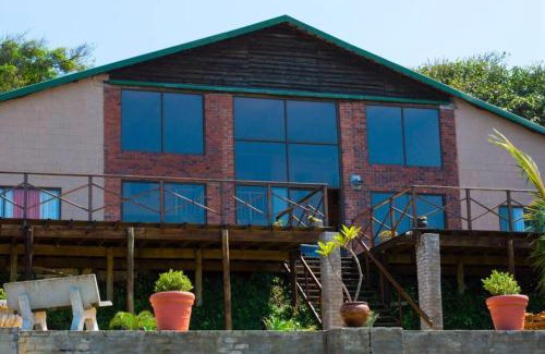 Tugela Mouth House | Beautiful ocean view guest house