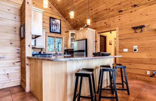 Newport House | Beautiful Ocean Views, Private Forest Setting, Dog Friendly!