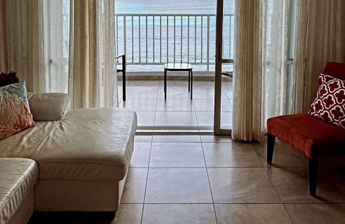 La Pared Apartment | “Beautiful oceanfront apartment with access to the beach”