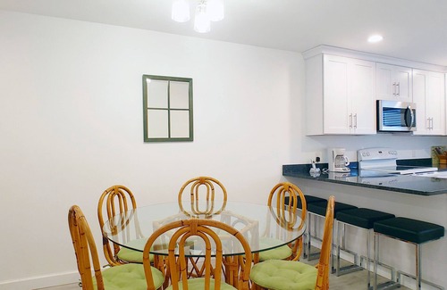 Ocean Sands Condo | Beautiful Oceanside Property W/Pool in Great Beach Location!