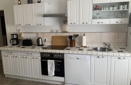 Biederitz Apartment | Beautiful old building apartment in a top location 10 minutes to town in the residential area