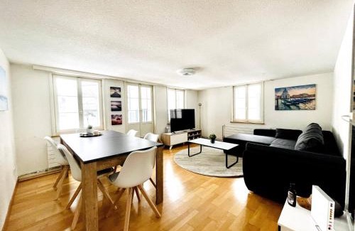 St. Gallen Apartment | Beautiful Old Building Apartment In The Center