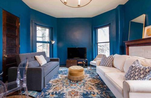Old Louisville Apartment | Beautiful Old Louisville Two Bedroom Apartment