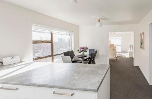Saint Albans Villa | Beautiful on Devonport