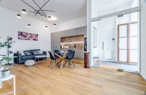 Nove Mesto Apartment | Beautiful one bedroom apartment in the Heart of Prague by easyBNB