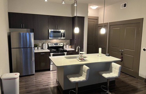 Memorial Apartment | Beautiful one bedroom apartment