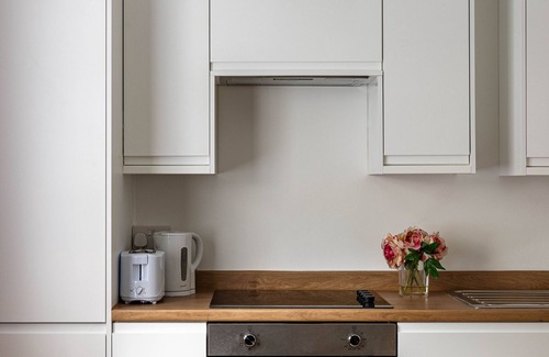 Town Apartment | Beautiful one bedroom flat with a garden in Fulham