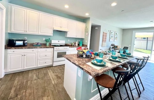 Perris House | Beautiful one story 6 bedroom home