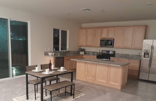 Fowler House | Beautiful open new home located in the beautiful city of Fowler California......