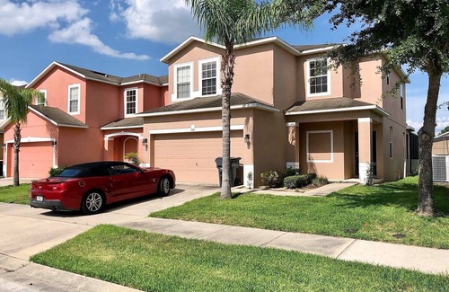 Sandy Ridge House | Beautiful Orlando house just minutes away from Disney
