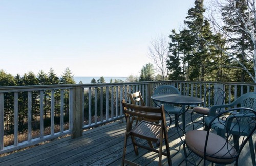 Mid-Coast and Islands House | Beautiful Orr's Island Home with Rooftop Deck and Stunning Ocean Views