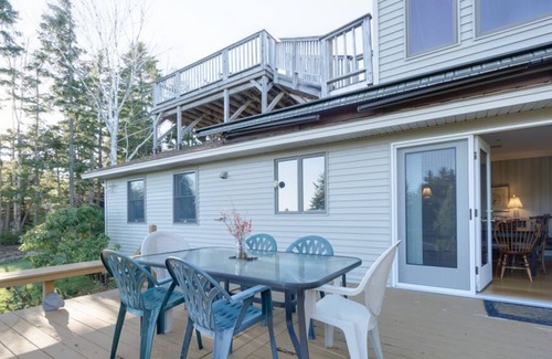 Mid-Coast and Islands House | Beautiful Orr's Island Home with Rooftop Deck and Stunning Ocean Views