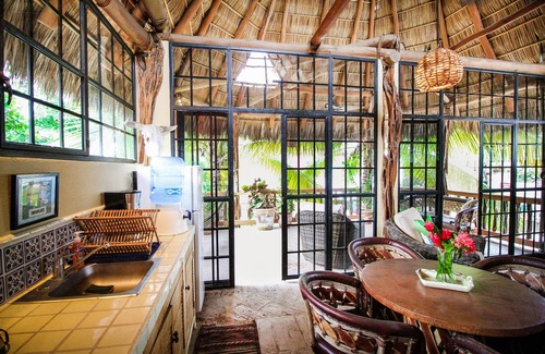 San Francisco House | Beautiful Palapa Style Apartment