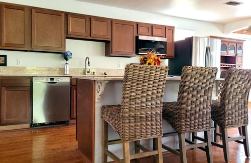 Covington House | Beautiful, peaceful country guest house with pond