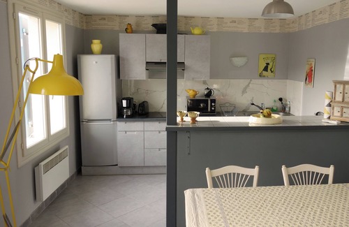 Vaison-la-Romaine Apartment | Beautiful penthouse with 80m2 terrace