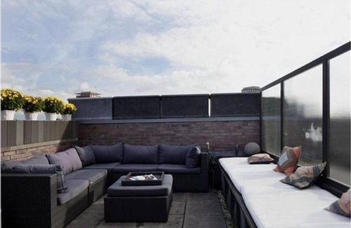 De Pijp Apartment | Beautiful penthouse double floor with roofterras in the PIJP area