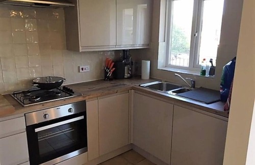 Elmbridge Apartment | Beautiful Penthouse Apartment