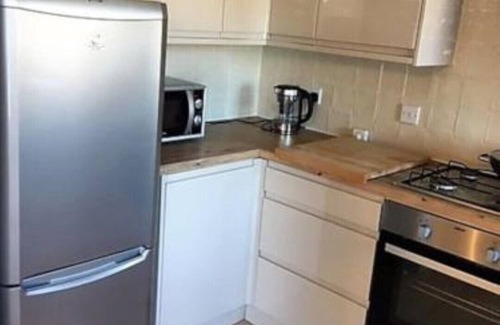 Elmbridge Apartment | Beautiful Penthouse Apartment