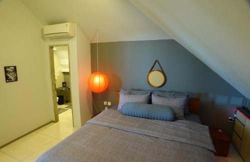 Batubelig Villa | Beautiful Penthouse w/incredible views, pool, & cinema room!