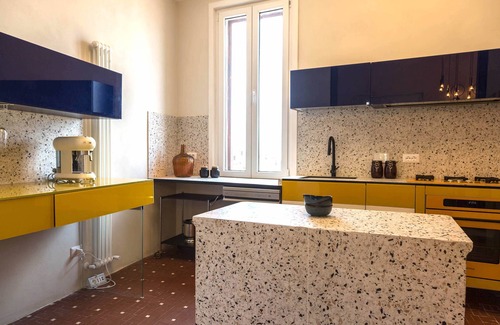 Esquilino Apartment | Beautiful Penthouse With Terrace for Families & Friends Colosseum
