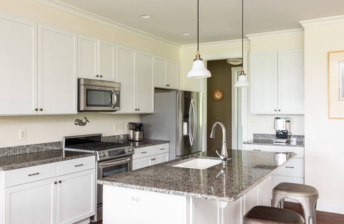 Valley Springs House | Beautiful Pet-Friendly Home with Breathtaking mountain views and WiFi