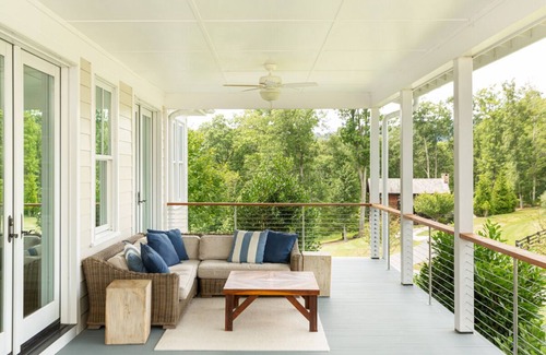 Valley Springs House | Beautiful Pet-Friendly Home with Breathtaking mountain views and WiFi