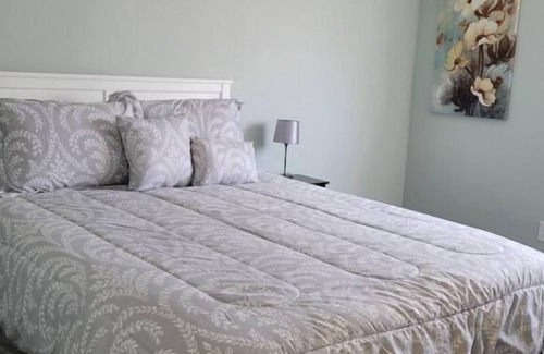 Warsaw Apartment | Beautiful Place to Stay for Venues near by