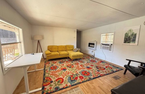 Dailey House | Beautiful Pond Retreat/Mountain Hiking/National Forest!