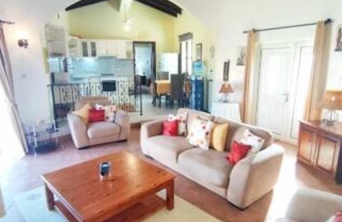 Catalkoy Villa | Beautiful Pool Villa 200 Meters From Beach