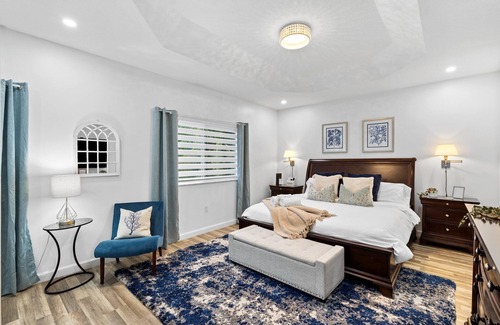 Country Walk House | Beautiful PoolSide Vacation Home w/Cinema Game Rm