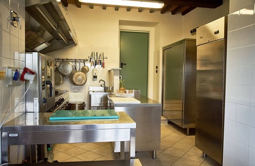 Monte Santa Maria Tiberina Villa | Beautiful private villa with A/C, private pool, sauna, WIFI, TV, patio, panoramic view and parking