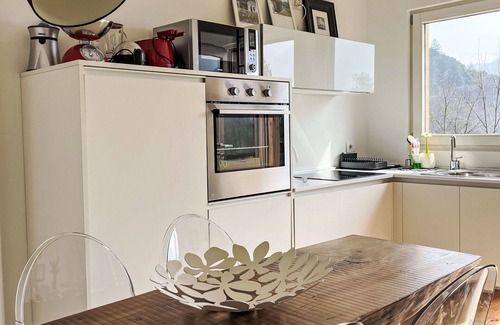 Mezzolago House | Beautiful private villa for 3 people with WIFI, TV, patio, pets allowed and parking