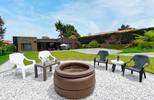 Medellin House | Beautiful & Private 3Bed/Bath Home in Santa Elena