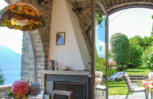Porto Ronco House | Beautiful private villa for 6 guests with WIFI, private pool, TV, patio, panoramic view and park...