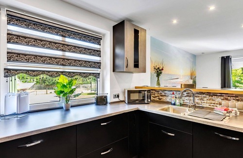 Wingst House | Beautiful private villa for 8 people with WIFI, TV, terrace, pets allowed and parking