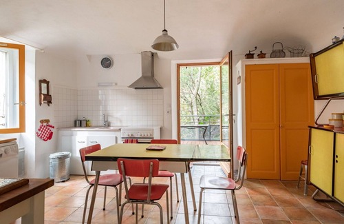 Saint-Montan House | Beautiful private villa with WIFI, TV, terrace, pets allowed, panoramic view and parking