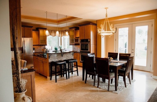 Turners House | Beautiful Private Getaway on 5 acres, with 6 bedrooms and 4 full bathrooms.