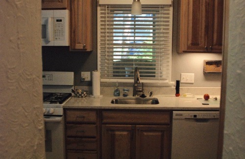 Shorewood-Tower Hills-Harbert House | Beautiful Private Harbert Beach cottage well appointed on a quiet private lane