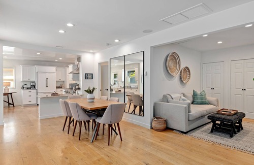West Mesa House | Beautiful Private Home with Spa Walking Distance to Beach