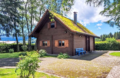 Ruhmannsfelden House | Beautiful private villa for 6 people with TV, terrace and parking