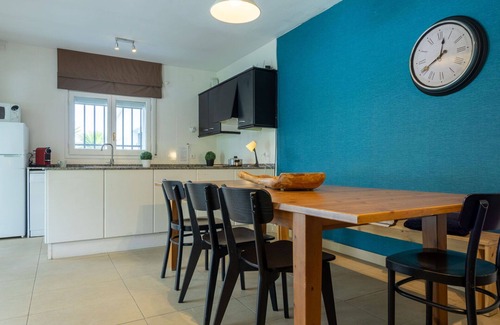 Vespella de Gaia House | Beautiful private villa for 10 people with private pool, WIFI, TV, patio, pets allowed and parking