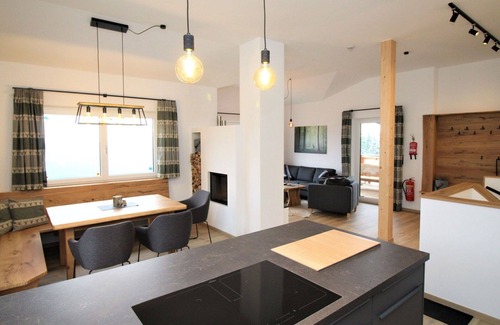 Wolfsberg House | Beautiful private villa for 6 people with WIFI, TV, terrace and parking