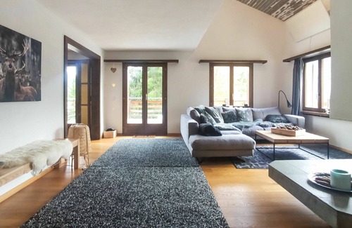 Schmitten House | Beautiful private villa for 6 people with WIFI, TV, terrace, pets allowed and parking